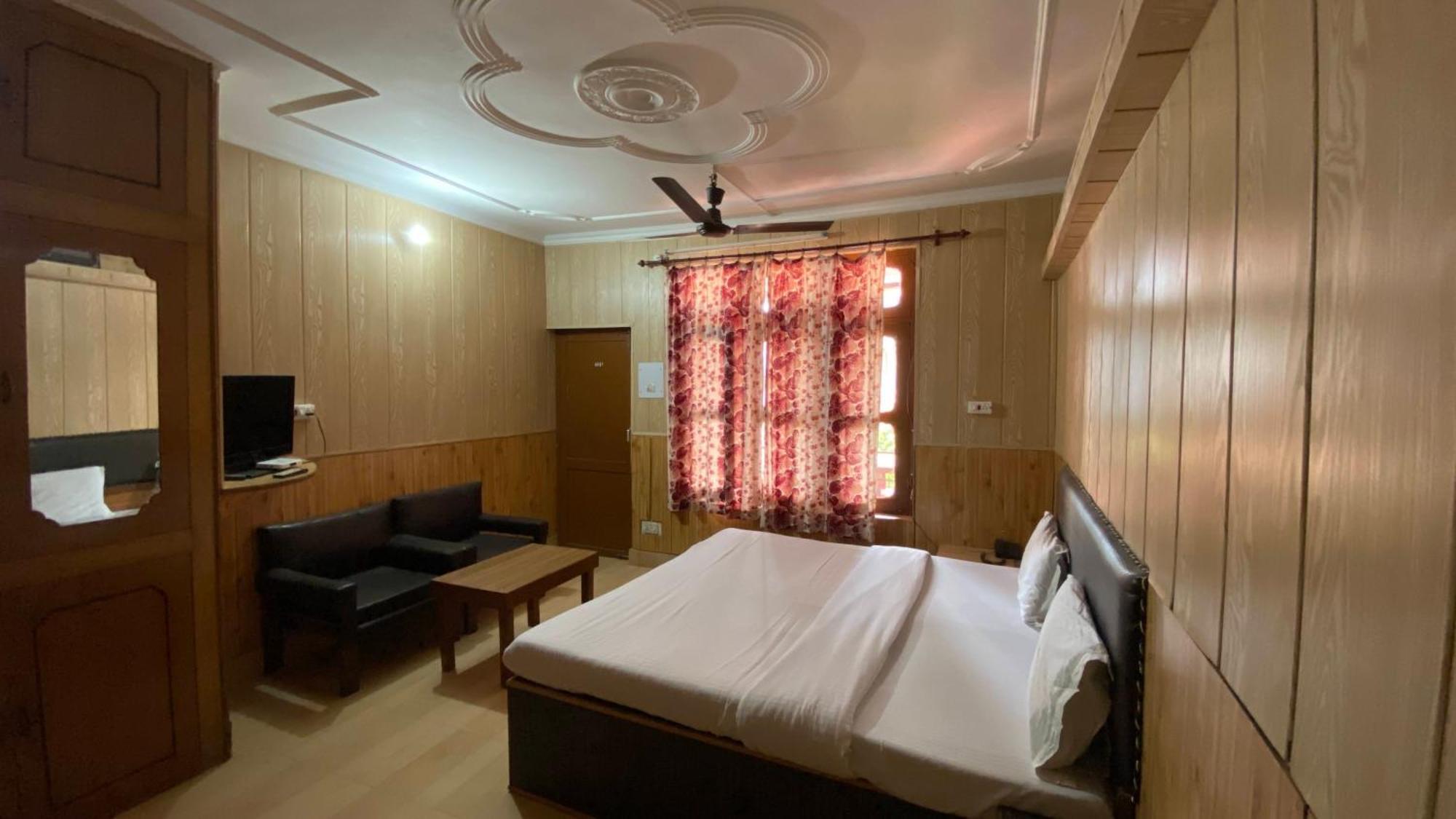 Hotel Ekant Lodge McLeod Ganj Exterior foto