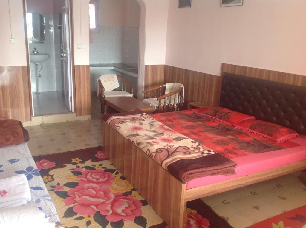 Hotel Ekant Lodge McLeod Ganj Habitación foto